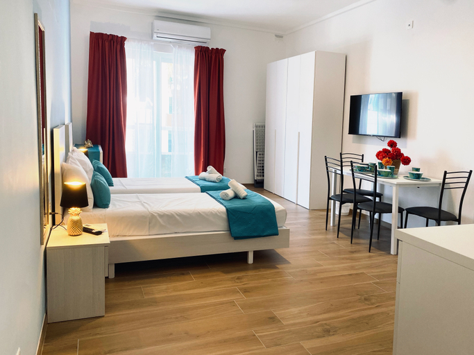 Bedroom 2, Miami Apartments, St Julian's