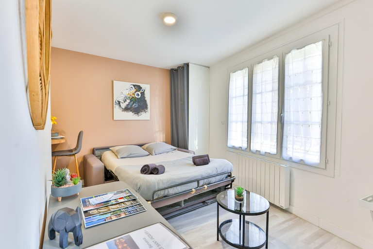 Bedroom 8