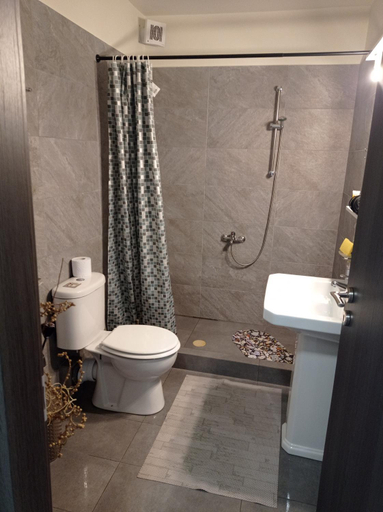 Bathroom 3, PHOENIX apartment near the airport, Attica