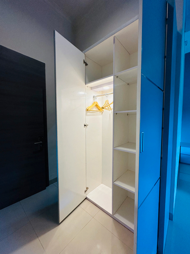Bathroom 28