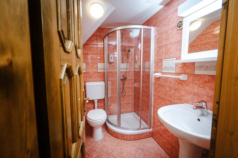 Bathroom 3, Zelena Oaza - B&B, Ormož