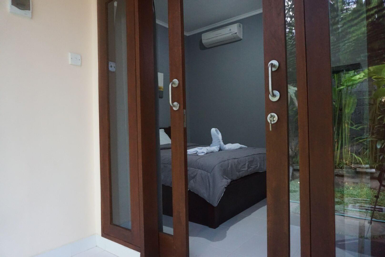 Mai Guest House Sanur by ZUZU, Denpasar
