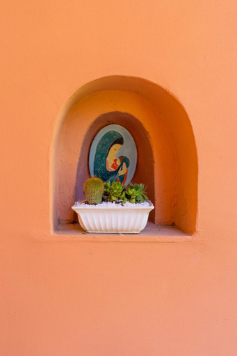 Others 2, Casa Ermelinda, Napoli