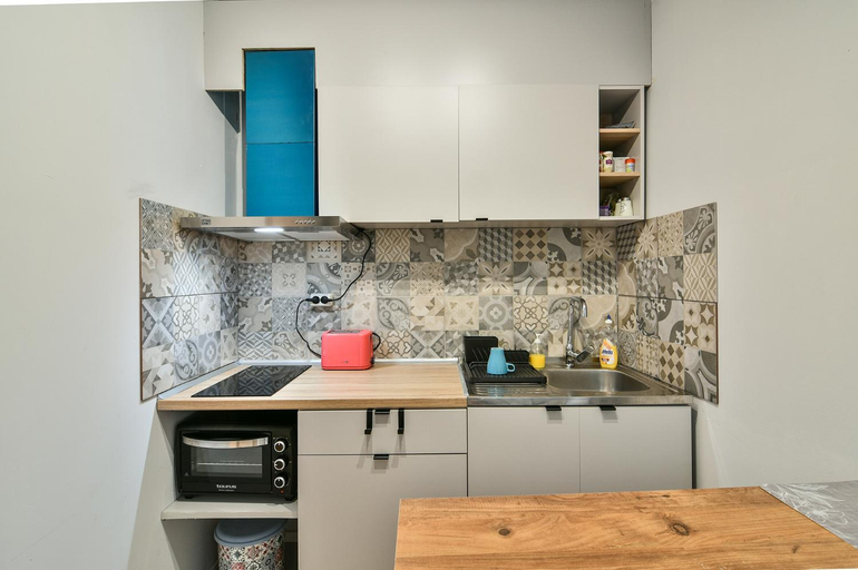 Others 3, Central Flats with parking, Varna