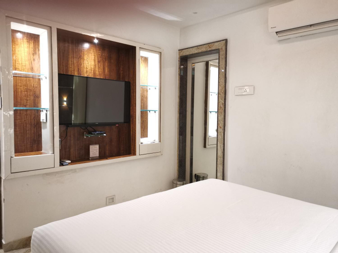 Bedroom 13