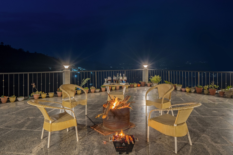 Food & Drinks 4, The Friendship Lane, Almora