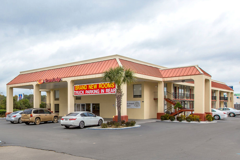 Exterior & Views 2, Red Roof Inn Tifton, Tift