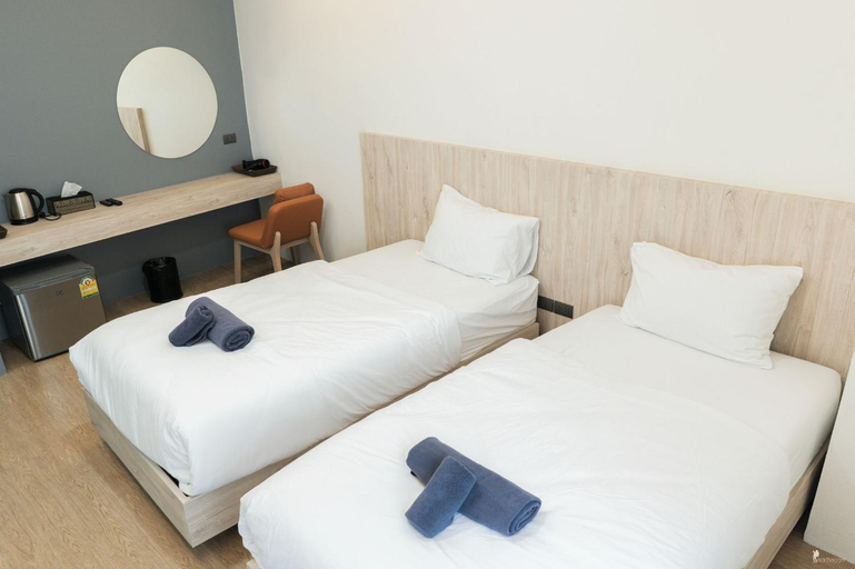 Bedroom 12