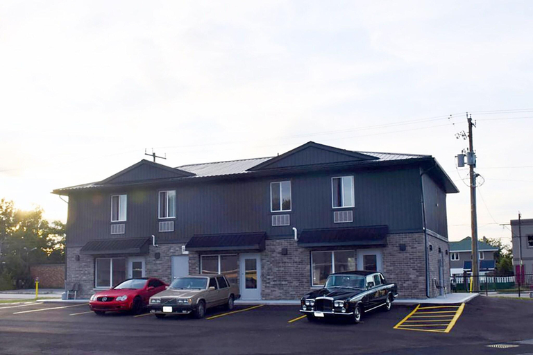 Exterior & Views, Hotel Kent Chatham, Chatham-Kent