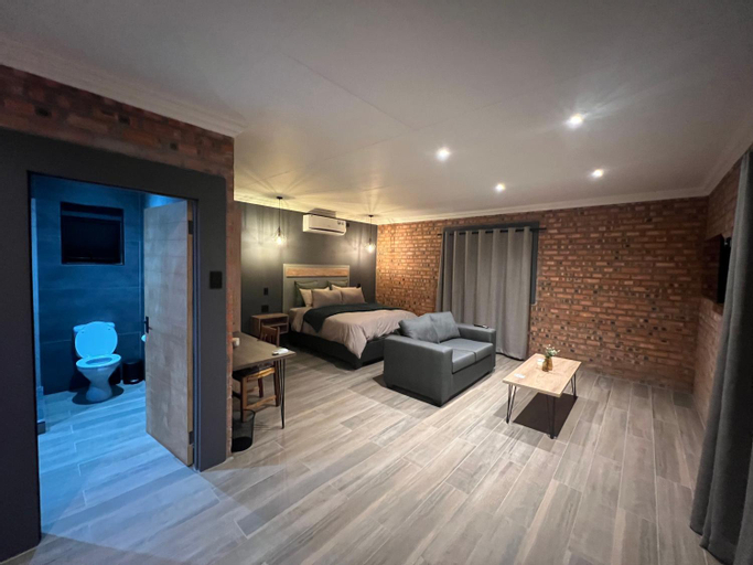 Bedroom 3, Lemon Tree Guest House, Joe Gqabi