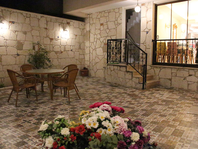 Others 2, Rolex Hotel, Konak