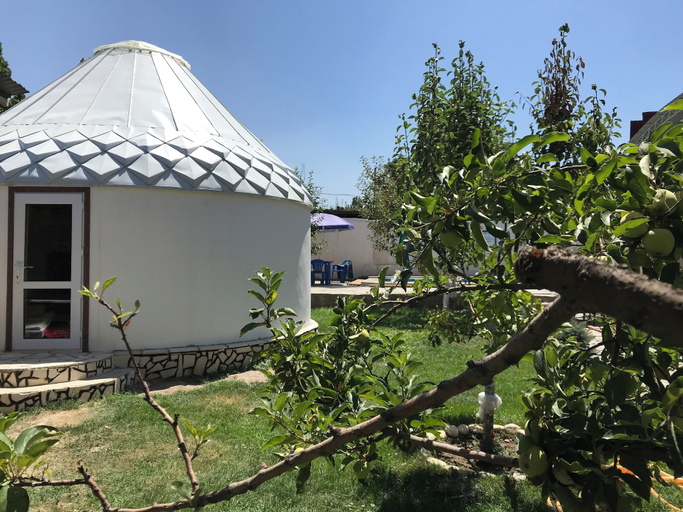 Exterior & Views 2, Tunduk hostel, Bishkek
