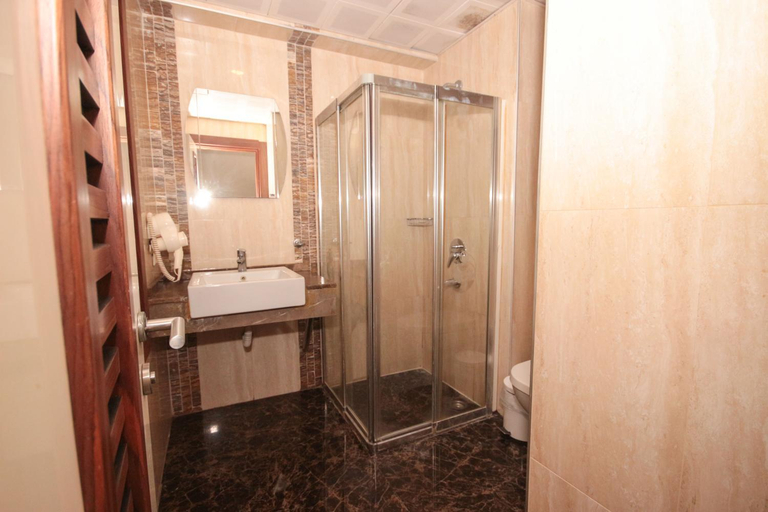 Bathroom 4, MOSTAR HOTEL ANTALYA, Antalya