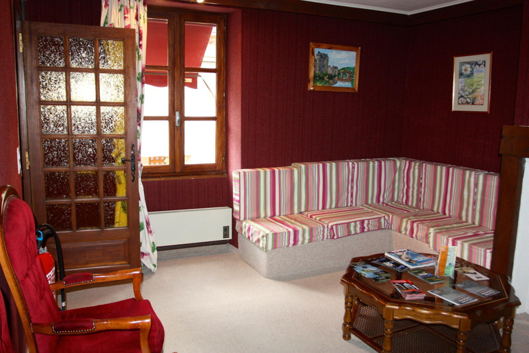 Public Area, Auberge Aux Portes de Conques, Aveyron