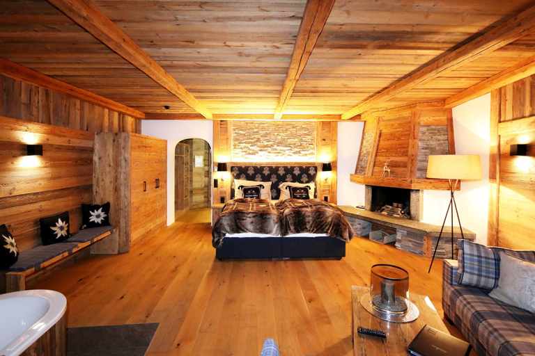 Bedroom 4, Amber Ski-in/out Hotel & Spa, Visp