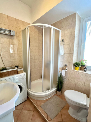 Bedroom 5, Apartment Caroline - Old Town, AC, Bratislava I