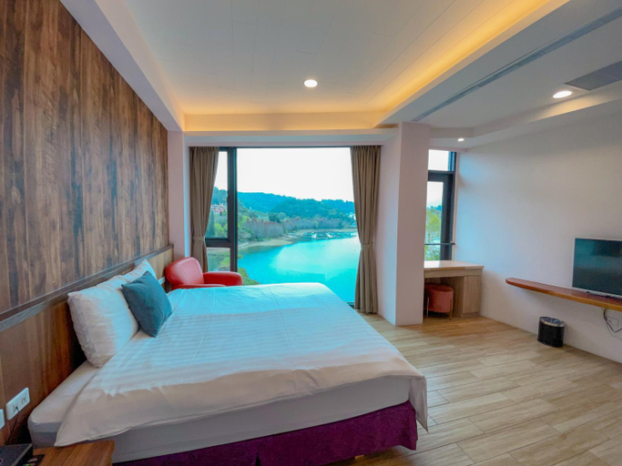 Bedroom 9