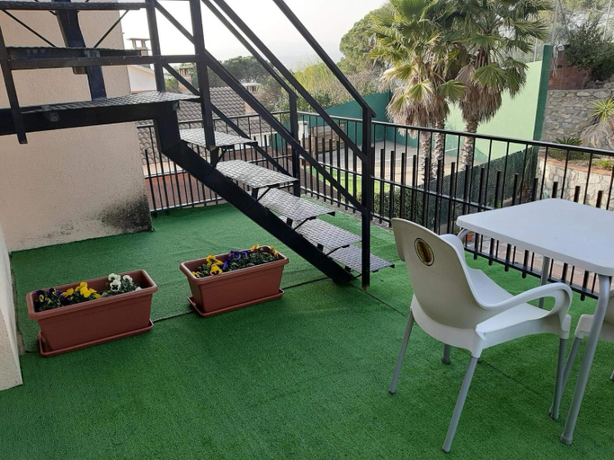 Others 4, Habitaciones en Villa Coliving Casa Rural, Barcelona