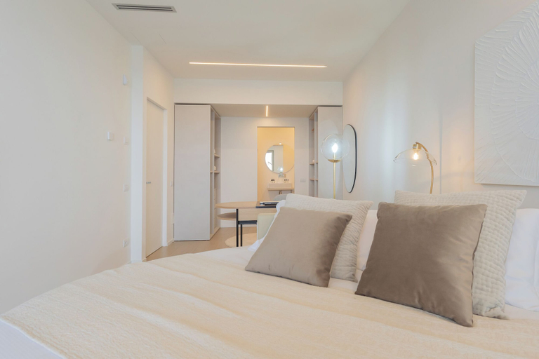 Bedroom 2, La Vista Bonita by Rent all Como, Como