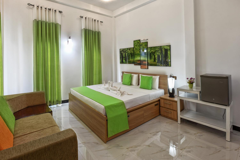 Bedroom 2, White Land City Hotel, Dambulla