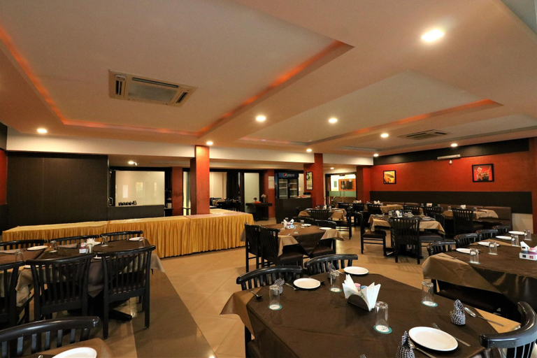 Food & Drinks 5, Goverdhan Greens Resort Dwarka, Devbhumi Dwarka