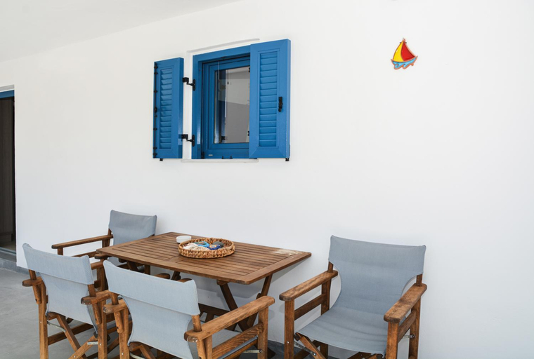 Others 2, Thea Apartments, North Aegean