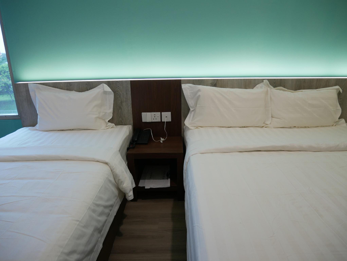 Bedroom 8