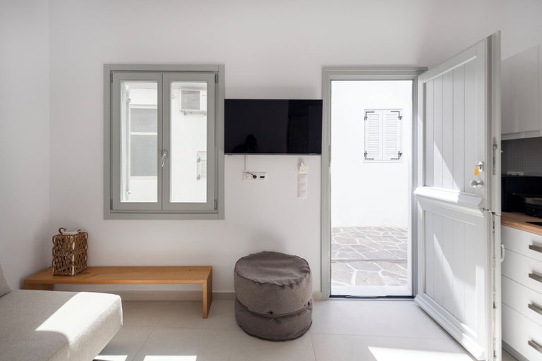 Others 5, Parikia's Cosy Jewel, South Aegean