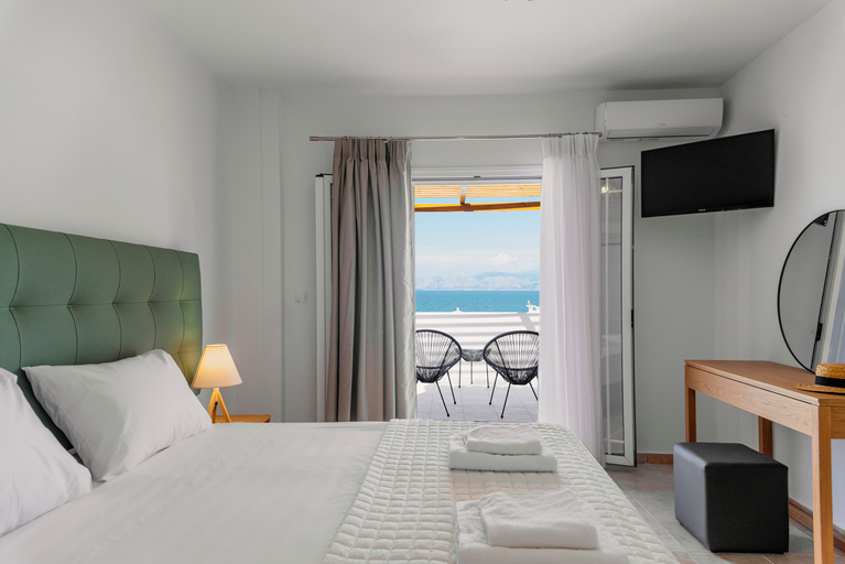 Bedroom 3, La Playa Grande, Ionian Islands