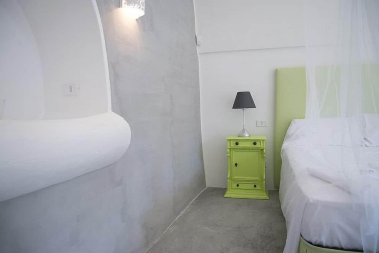 Bedroom 3, Villa Pesce, Brindisi