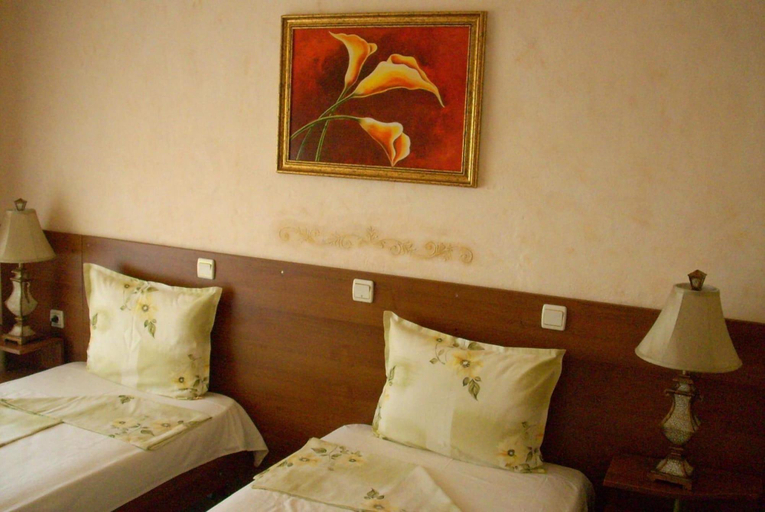 Bedroom 4, Family hotel Tropicana, Nesebar