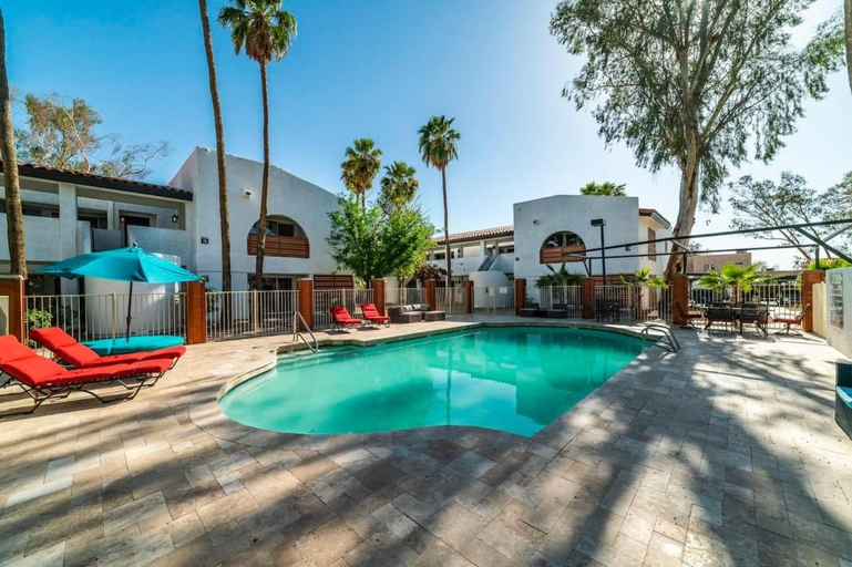 Sport & Beauty 4, 37B- Casa Grande Condo full remodel w HEATED POOL, Pinal