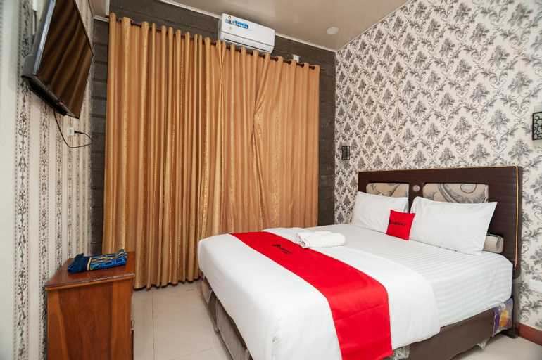 Bedroom 9