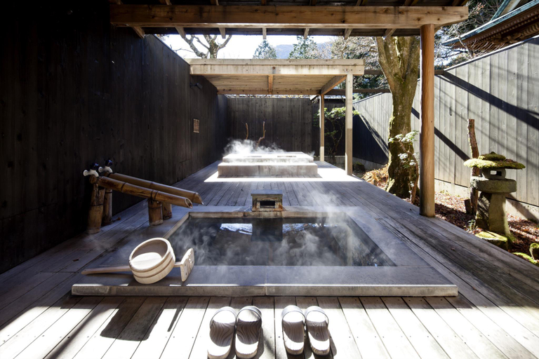 Others 3, Matsuzakaya Honten, Hakone