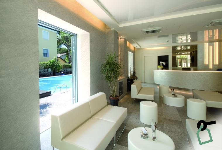 Public Area 2, Hotel Carillon, Ravenna