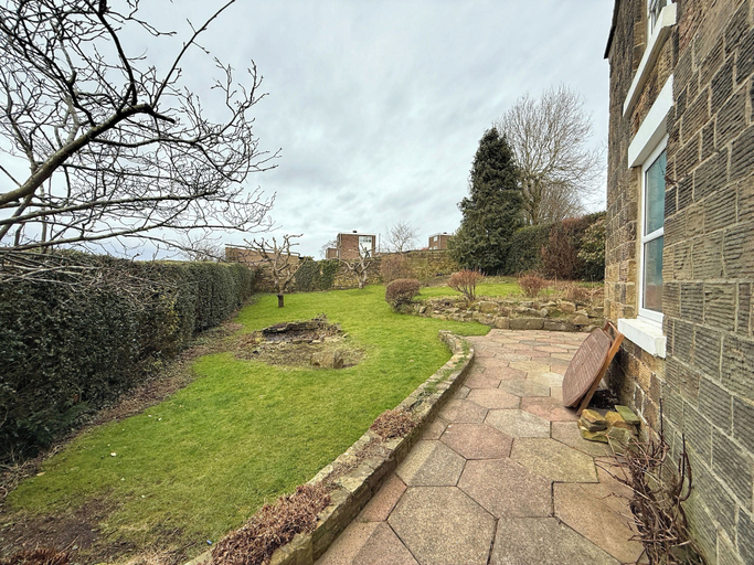 Others 4, Spacious 4BR Retreat for 8, Derbyshire