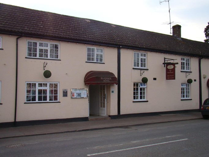 Exterior & Views 2, The Riverside Hotel, Monmouthshire