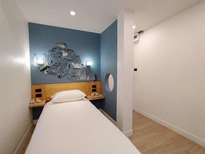 Bedroom 7