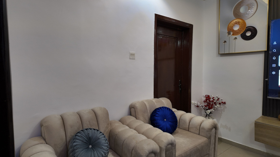Others 4, Sultan Apartments Lagos, Eti-Osa