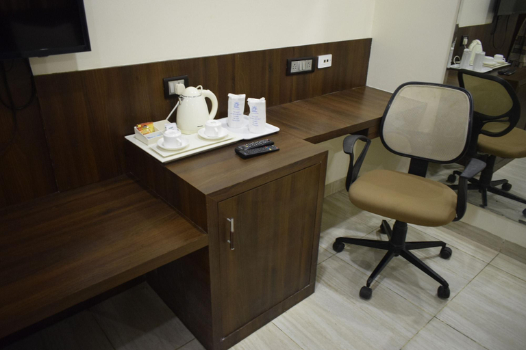 Others 5, Grand Kubera, Viluppuram