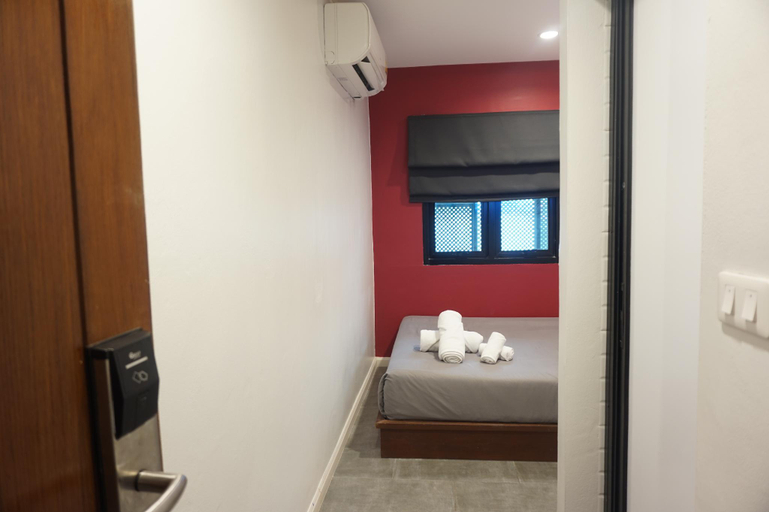 Bathroom 29