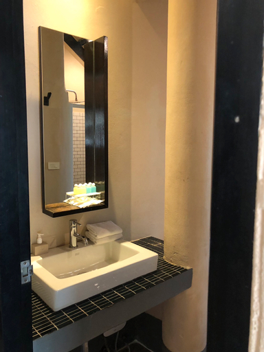 Bathroom 29