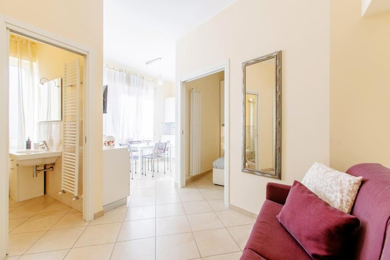 Others 5, [Ariston-Ciclabile] Casa in Centro, Imperia
