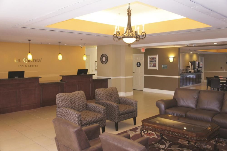 3, La Quinta Inn & Suites by Wyndham Visalia/Sequoia Gateway, Tulare