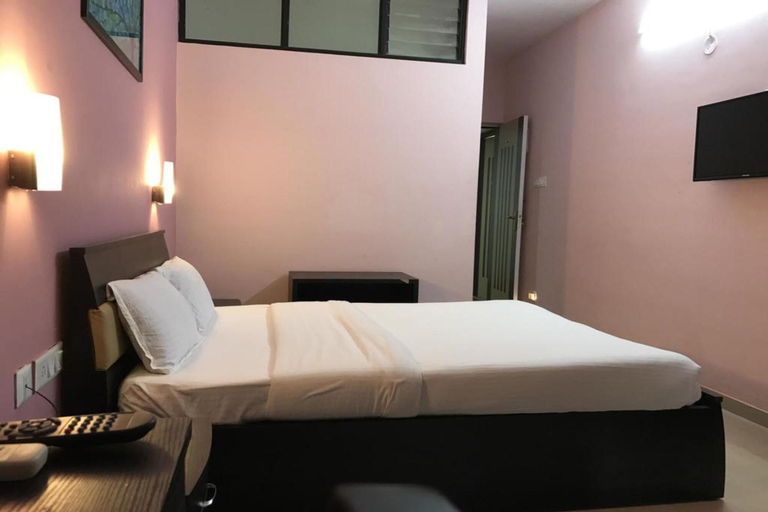 Bedroom 3, All Seasons Guest House, South Goa