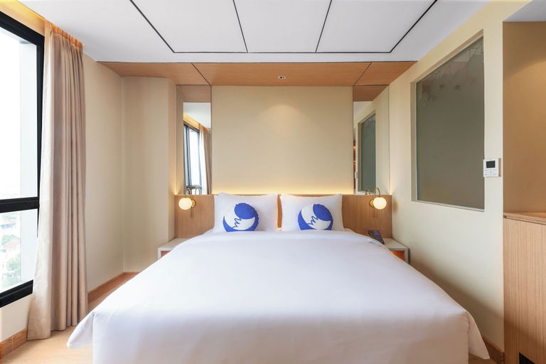 Bedroom 5, FOX Lite Hotel Majalaya, Bandung