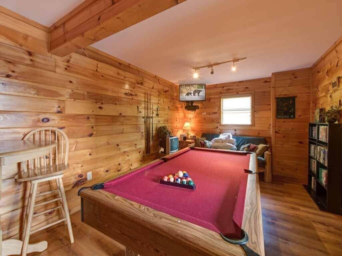 Others 4, Our Mountain Getaway, Sevier