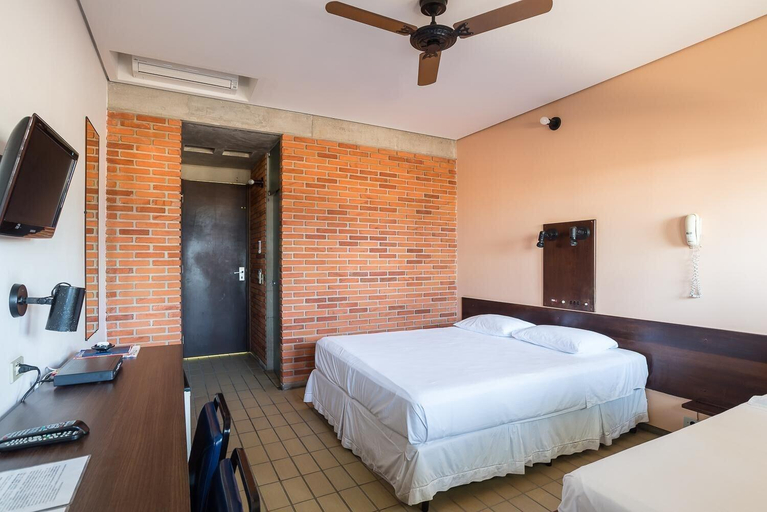 Bedroom 4, Mira Maré Praia Hotel, Guarujá