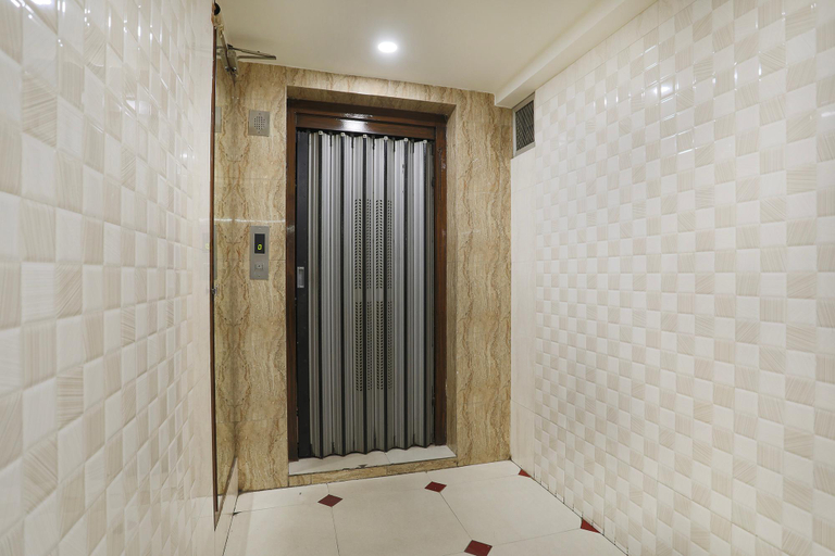 Public Area 2, FabHotel SK, Rajkot