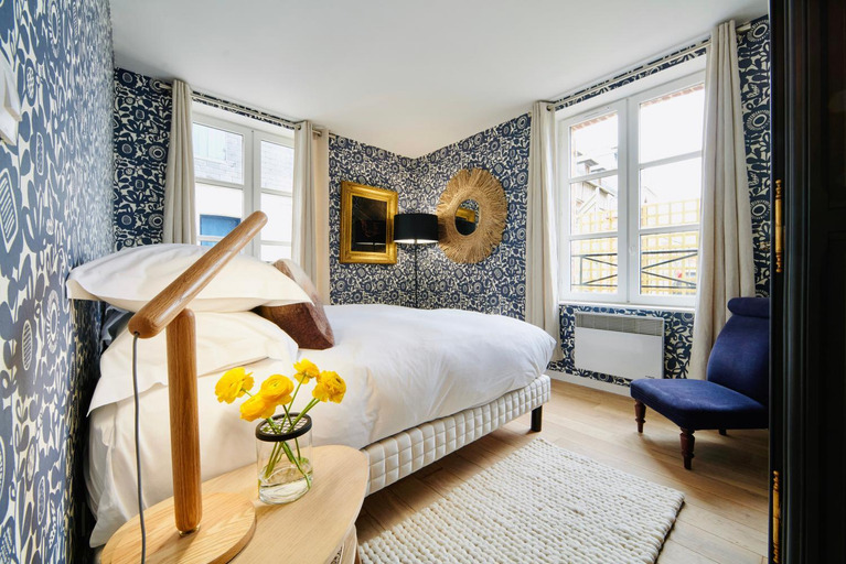 Bedroom 24